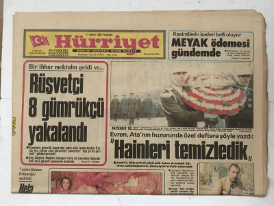 Hürriyet Gazetesi 11 Kasım 1982 - Hainleri Temizledik GZ5796 - 2