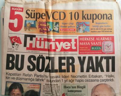 Hürriyet Gazetesi 11 Mart 2000 Hülya Koç Yiğit Halit Refiğle Birlikte Geliştirdikleri Adnan Menderes Film projesine Sponsor Arıyor - GZ44572 - 2