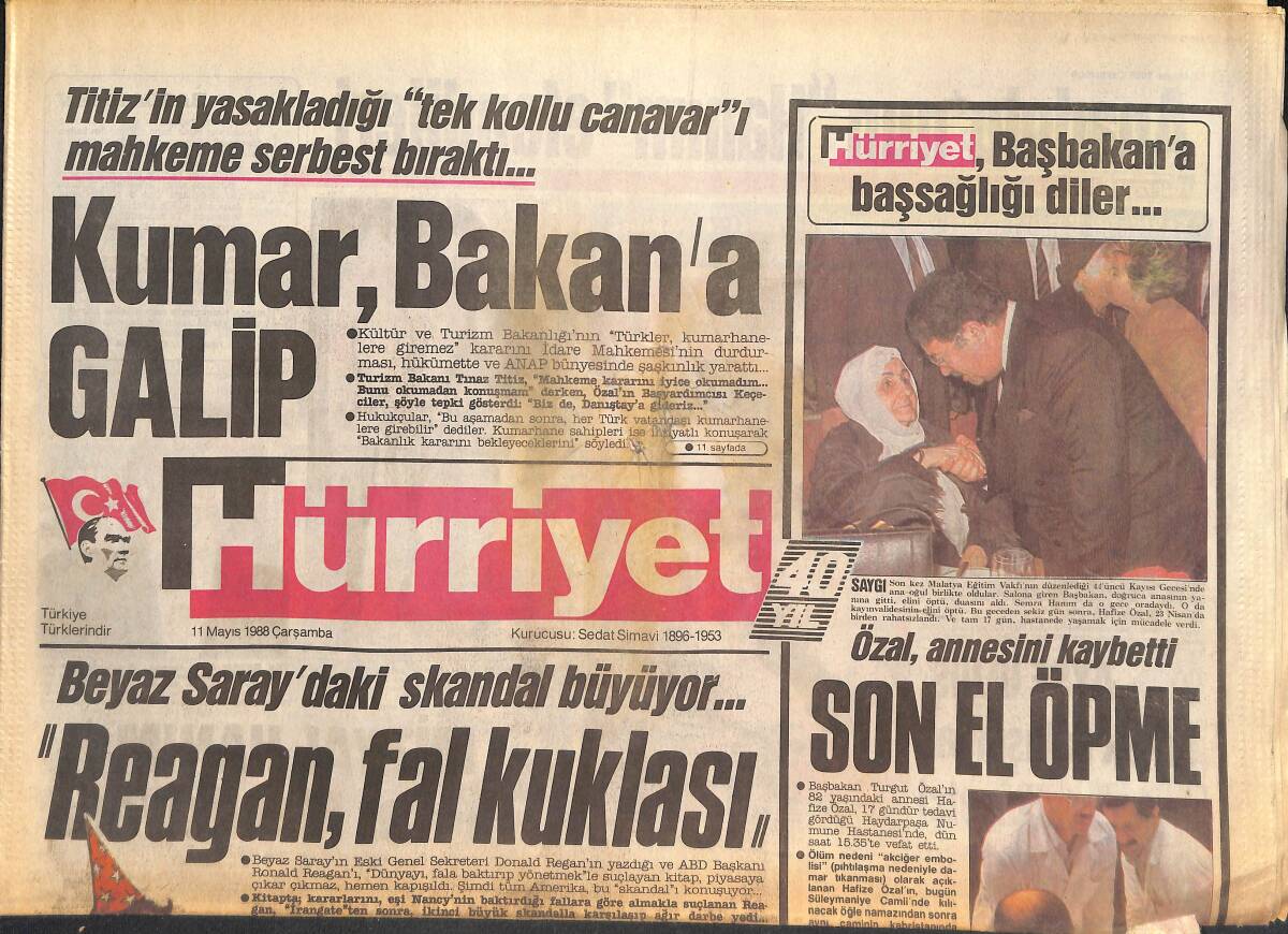 Hürriyet Gazetesi 11 Mayıs 1988 - Beyaz Saray'daki Skandal Büyüyor... - Özal , Annesini Kaybetti GZ133050 - 1