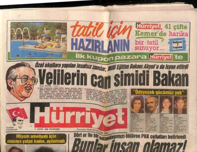 Hürriyet Gazetesi 11 Mayıs 1989 - ANAP , Altıncı Beş Yıllık Planla , Kemer Sıkma Politikalarını Terk Ediyor GZ81436 - 1