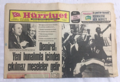 Hürriyet Gazetesi 11 Nisan 1976 - DemirelYeni Bunalımla İçinden Çıkılmaz Meseleler Gelir - GZ19629 - 1