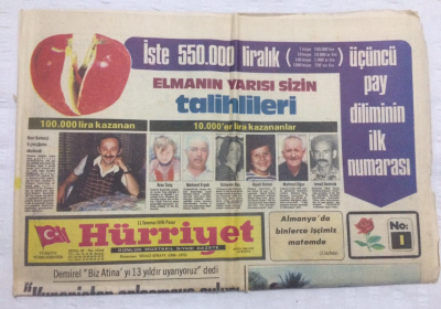 Hürriyet Gazetesi 11 Temmuz 1976 - Yunanistan Anlaşmaya Aykırı Davranıyor - GZ17790 - 1