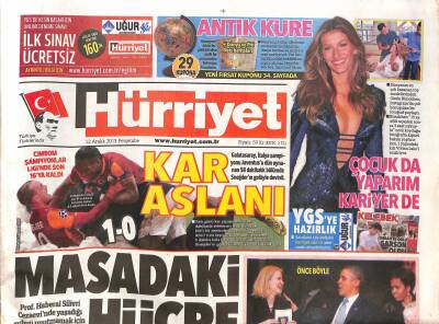 Hürriyet Gazetesi 12 Aralık 2013 - Pulitzere Aday Olan Suçu Bilir - Topalca Esadın Elinde GZ125413 - 1