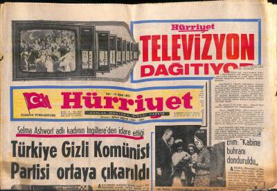 Hürriyet Gazetesi 12 Ekim 1971 - irandaki Şenliklere 17 Başkan , 8 Kral , 3 Prens , 7 Emir Katılacak GZ119108 - 1