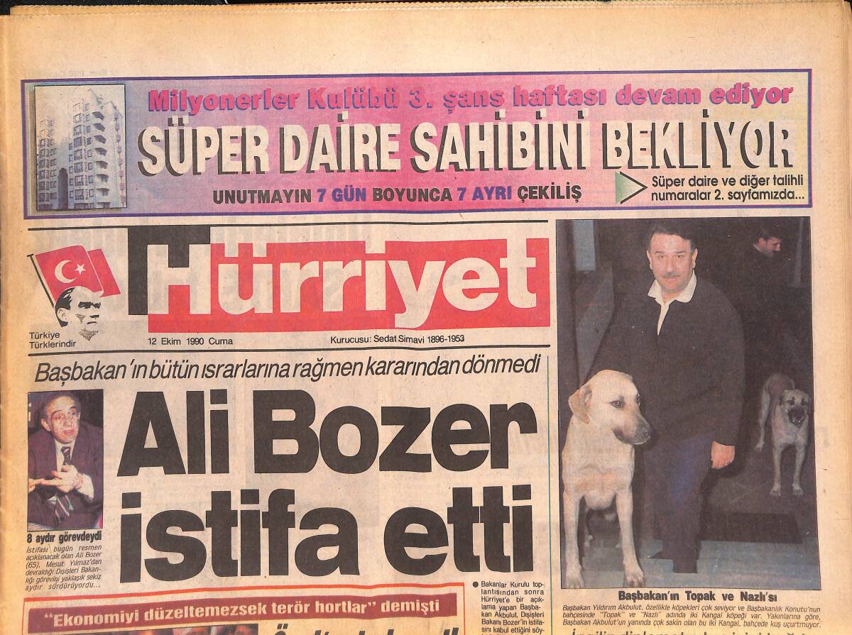 Hürriyet Gazetesi 12 Ekim 1990 - Ali Bozer İstifa Etti - Eşi , Tanju'dan Ayda 10 Milyon Nafaka İstiyor GZ133119 - 1