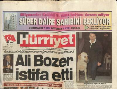 Hürriyet Gazetesi 12 Ekim 1990 - Ali Bozer İstifa Etti GZ88310 - 1