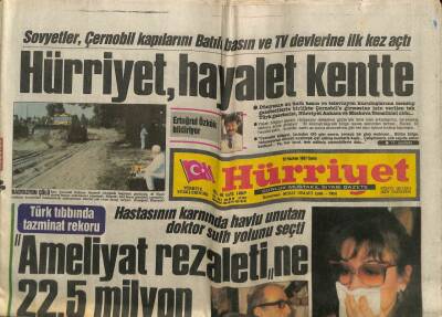 Hürriyet Gazetesi 12 Haziran 1987 - Gökten Ceset Yağdı 53 Ölü GZ60854 - 1