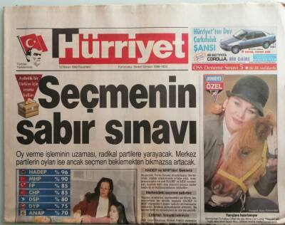 Hürriyet Gazetesi 12 Nisan 1999 Sezen Aksu İle Bomba Gibi Röportaj -GZ44593 - 2