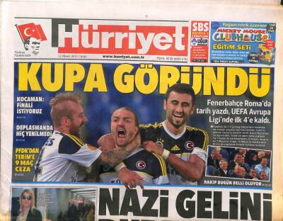 Hürriyet Gazetesi 12 Nisan 2013 - Fenerbahçe Romada Tarih Yazdı , UEFA Avrupa Liginde İlk 4e Katıldı GZ106260 - 1