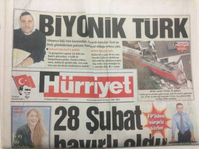 Hürriyet Gazetesi 12 Şubat 2000 - Faziletten Sürpriz Sözler,28 Şubat Hayırlı Oldu GZ35703 - 1