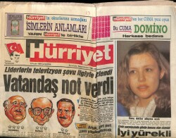 Hürriyet Gazetesi 13 Aralık 1989 - Türk - İş , Özalı Protesto Etti GZ62526 - 2