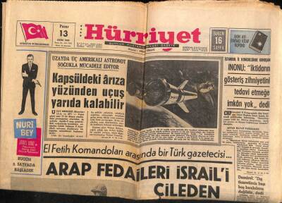 Hürriyet Gazetesi 13 Ekim 1968 - Uzayda Üç Amerikalı Astronot Soğukla Mücadele Ediyor GZ72080 - 1