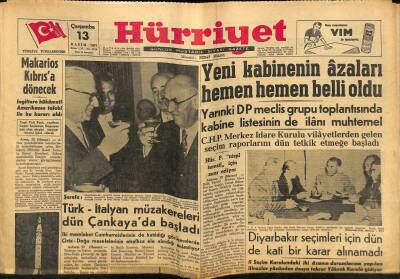 Hürriyet Gazetesi 13 Kasım 1957 - Suriyede Seferberlik - NATO Memleketlerinde Güdümlü Mermi Merkezi GZ117916 - 1
