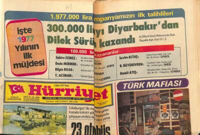 Hürriyet Gazetesi 13 Mart 1977 - 23 Otobüs Yolcusu Yanarak Can Verdi GZ81930 - 1