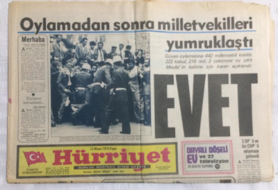 Hürriyet Gazetesi 13 Nisan 1975 - Oylamadan Sonra Milletvekilleri Yumruklaştı - GZ19605 - 1