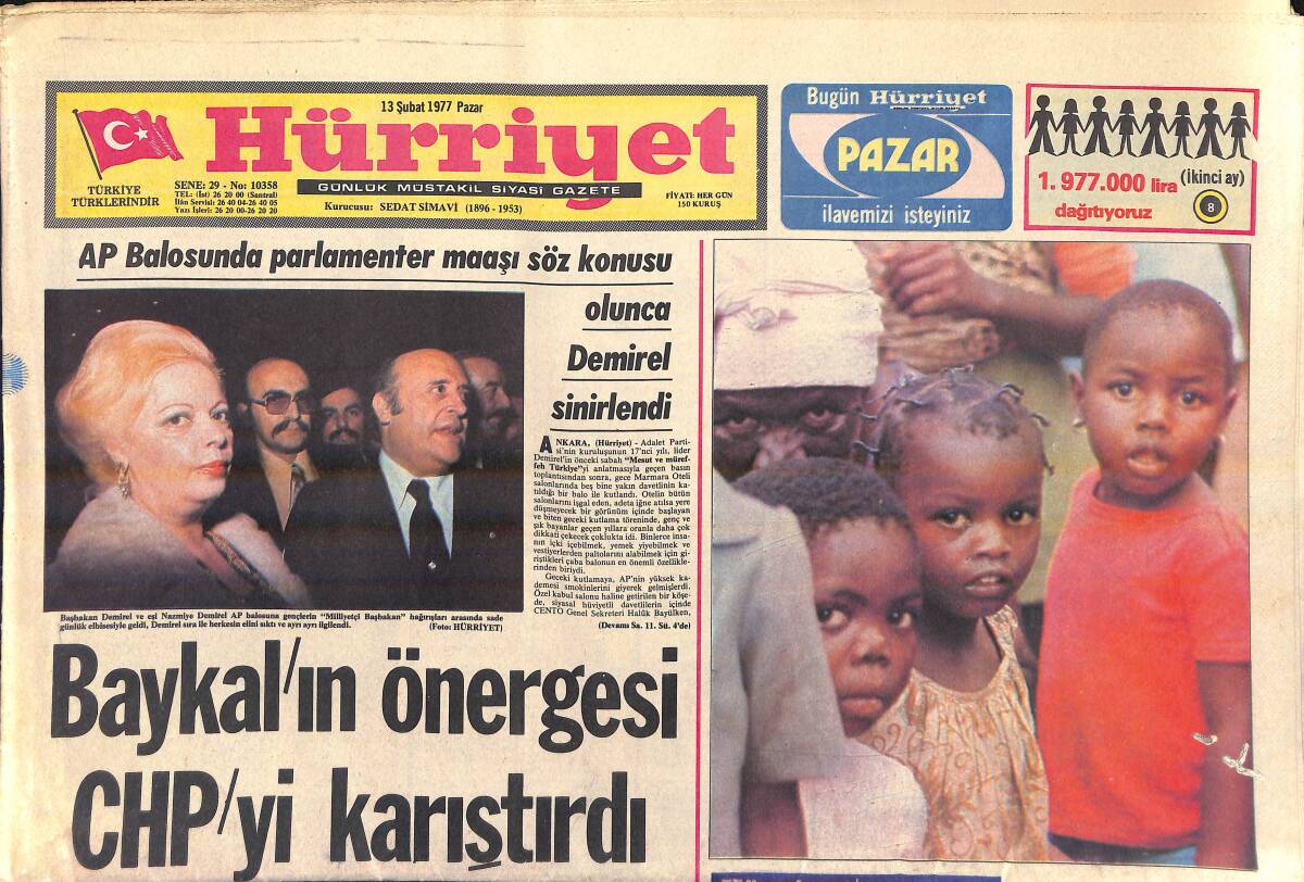 Hürriyet Gazetesi 13 Şubat 1977 - Konserin Assolisti Kamuran Akkor - Kim Novak Sinemaya Döndü GZ156996 - 1
