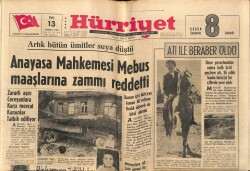 Hürriyet Gazetesi 13 Temmuz 1965 - Şarkıcı Muzaffer Akgünün Çalınan Otomobili İle Kadın Kaçırdılar GZ68691 - 1