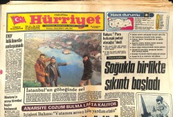 Hürriyet Gazetesi 14 Aralık 1979 - Türkan Şoray Ve Şöminesi - Zeki Müren Sesini Koruyor - Fatma Girik Şömine Keyfi - Cüneyt Arkın'ın Büyük Zevki GZ140736 - 1