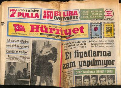 Hürriyet Gazetesi 14 Eylül 1971 - İşten Çıkardığı Dev Yapılı Aktör Cüneyt Gökçeri Yol Ortasında Dövdü GZ117514 - 1
