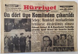 Hürriyet Gazetesi 14 Kasım 1960 - Affedilen 14 Üye Komiteden Çıkarıldı , Yirmiüç Üyeli İkinci Bir Komite Kuruldu GZ16501 - 1