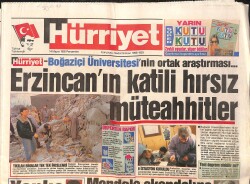 Hürriyet Gazetesi 14 Mayıs 1992 - Ünlüler Türk Lokantasında * Marilyn Monroe - Charles Brunson - Eric Clapton - Joan Collins GZ157875 - Gökçekoleksiyon