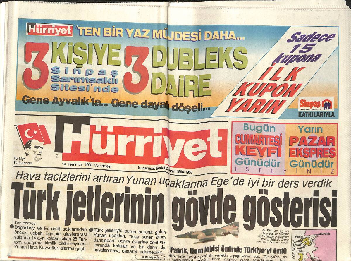 Hürriyet Gazetesi 14 Temmuz 1990 - Akbulut İçin Ismarlama Şarkı - Kahveci İstifa - Yabancı Sigara Ve İçkiye Yine Zam GZ142705 - 1