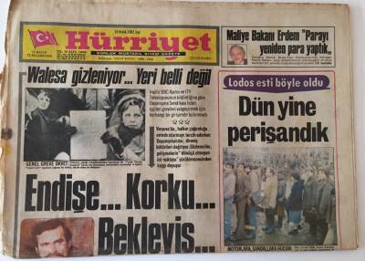 Hürriyet Gazetesi 15 Aralık 1981 - Tarihi Galata Köprüsü Lodos Fırtınası Sebebiyle İkiye Ayrılıp Haliçe Doğru Kaydı - GZ16120 - 1