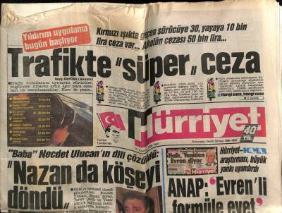 Hürriyet Gazetesi 15 Kasım 1988 - Türkan Şoray Parise Uçtu GZ58661 - 1
