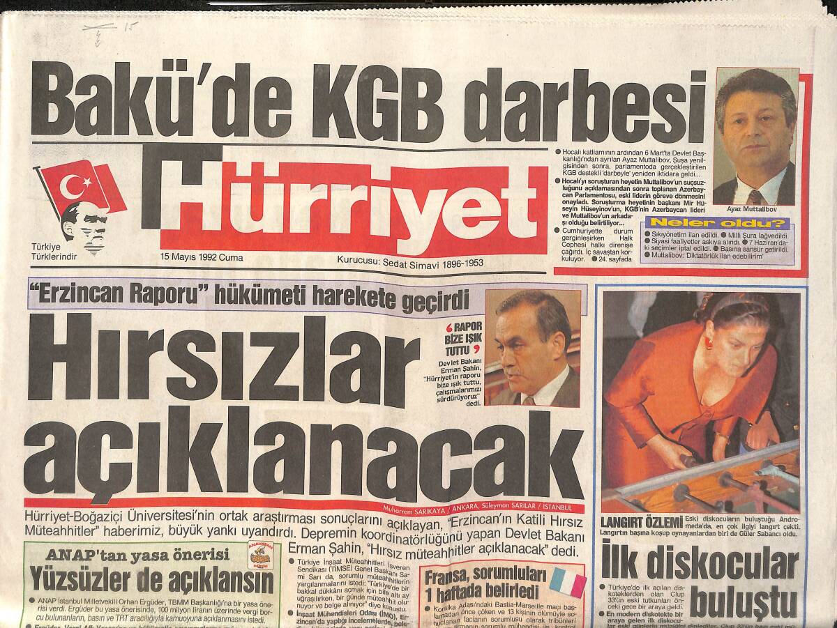 Hürriyet Gazetesi 15 Mayıs 1992 - İstek Üzerine Zeki Müren - Emel Sayın'dan 2 Şarkı GZ157908 - 1