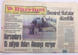 Hürriyet Gazetesi 16 Ekim 1977 - Korsanlara 15 Milyon Doları Almanya Veriyor - GZ17741 - 2