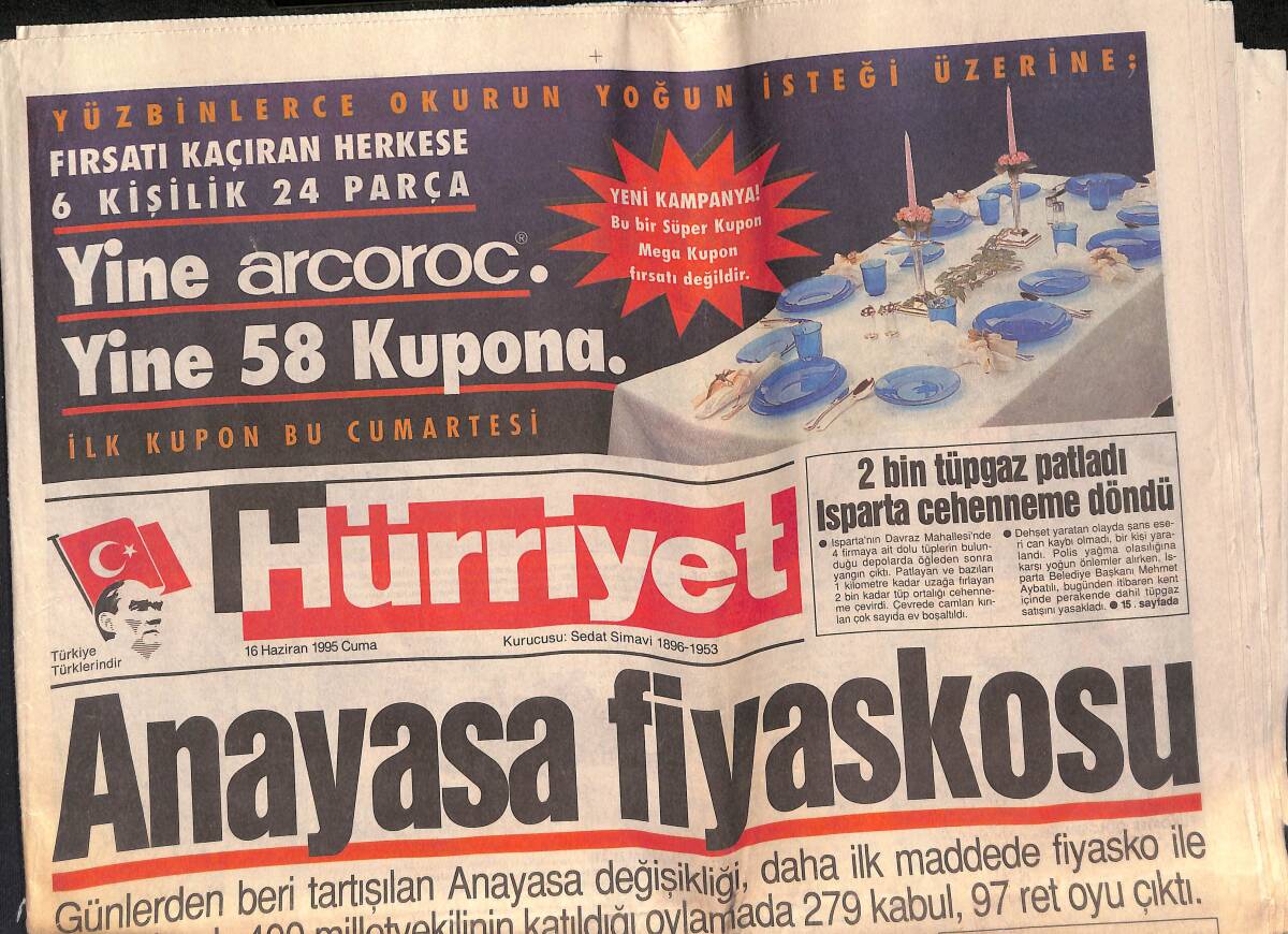 Hürriyet Gazetesi 16 Haziran 1995 - Dirty Harry'nin Sabıkalı Kızı - Bosna'da Büyük Taarruz Alarmı GZ132936 - 1