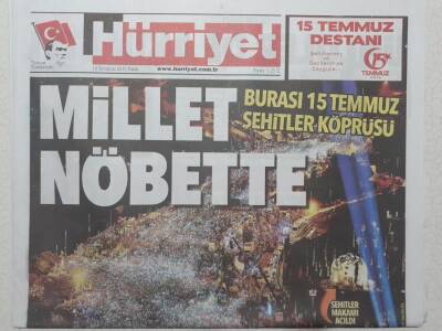 Hürriyet Gazetesi 16 Temmuz 2017 - Millet Nöbette, Fetöcülere Guantanamo Elbisesi GZ52995 - 1