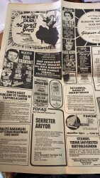 Hürriyet Gazetesi 17 Ağustos 1980 - Gazino Afişleri Edip Akbayram - Ziya Taşkent - Talha Özmen - Nükhet Duru GZ69190 - 4