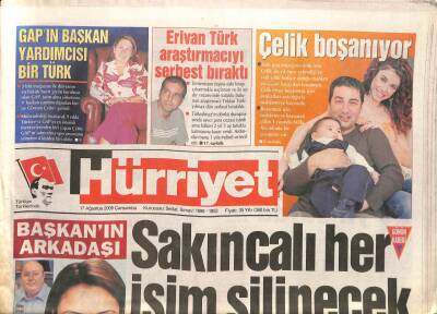 Hürriyet Gazetesi 17 Ağustos 2005 - Venezüellada da Uçak Düştü 160 Ölü - Ziya Gökalpin Kurşununu O Çıkarmıştı GZ96426 - 1