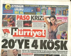 Hürriyet Gazetesi 17 Nisan 2014 - Sinan Akçıl , Ebru Şallıyı Bir An Olsun Yanından Ayırmıyor GZ100571 - 2