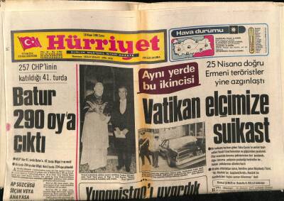 Hürriyet Gazetesi 18 Nisan 1980 - Stardust Gazino Afişi Sezen Aksu GZ69439 - 3