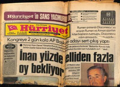 Hürriyet Gazetesi 19 Ekim 1978 - Gazino Afişi * Gönül Yazar - Tanju Okan - Hayri Pekşen GZ69419 - 1