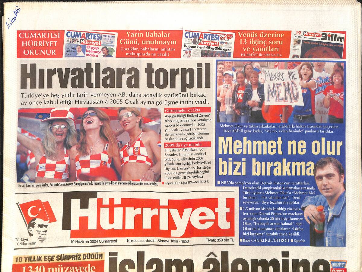 Hürriyet Gazetesi 19 Haziran 2004 - En İyi Mahsun Okur - Rooney Korkusu GZ3765 - 1
