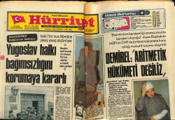 Hürriyet Gazetesi 19 Ocak 1980 - Şölene Buyurun!... Hülya Sözer - Huri Sapan - Nizamettin Ariç GZ69373 - 1