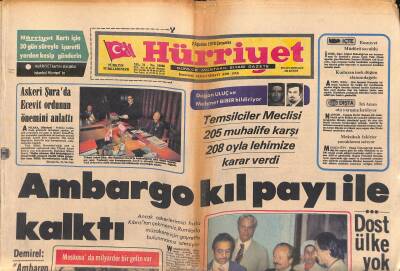 Hürriyet Gazetesi 2 Ağustos 1978 - Onassisin Nikahında Ailesinden Kimse Yoktu - Faruk Sükan Bakırköye Girdi GZ119090 - 1