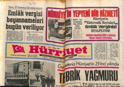 Hürriyet Gazetesi 2 Mayıs 1972 - Hürriyetin Sembolü Sarayburnunda GZ83618 - 1