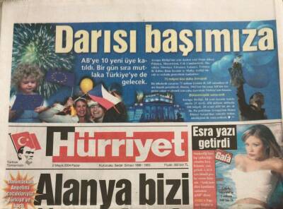Hürriyet Gazetesi 2 Mayıs 2004 -Moğalistan Cumhurbaşkanı Her Türk Moğalistanı Görmeli GZ45024 - 2