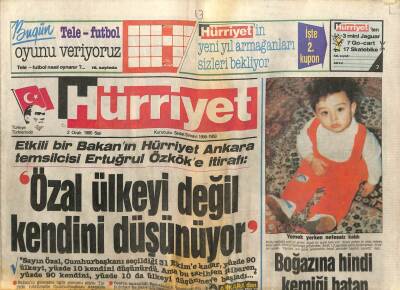 Hürriyet Gazetesi 2 Ocak 1990 - Demirel 1990 Yılına DYP Gönüllüleri Bayanlarla Girdi GZ88305 - 1