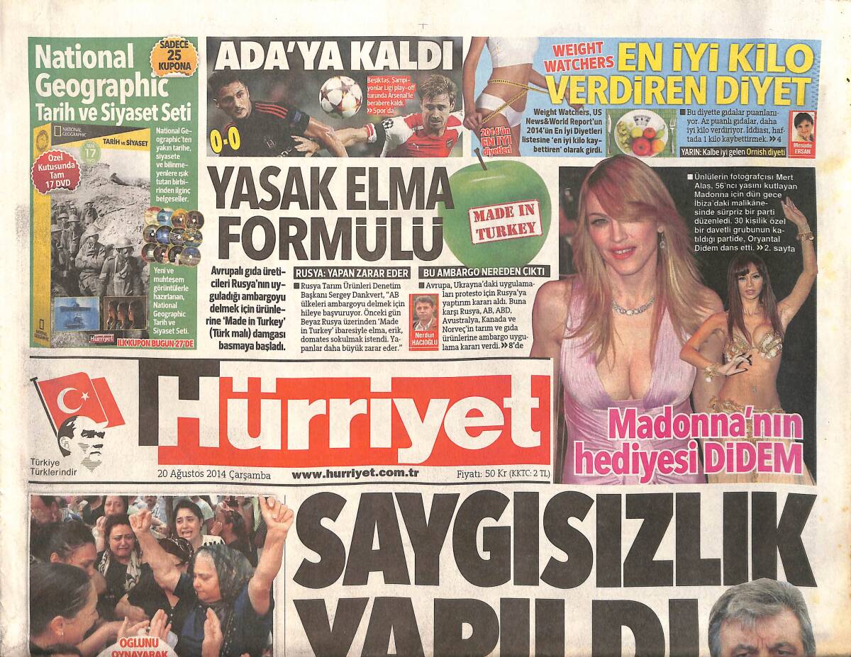 Hürriyet Gazetesi 20 Ağustos 2014 - Beşiktaş , Şampiyonlar Ligi Play-Off Turunda Arsenal'le Berabere Kaldı GZ160238 - 1