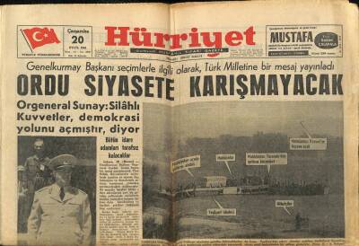Hürriyet Gazetesi 20 Eylül 1961 - Piri Reis Denizaltısı Yunan Bandıralı Bir Şileple Çarpıştı GZ77687 - 1