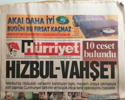Hürriyet Gazetesi 20 Ocak 2000 Lale Manço Her Şeyi Biliyor Barışın Kemiklerini Sızlatmasınlar -GZ44590 - 1