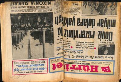 Hürriyet Gazetesi 21 Ağustos 1973 - Döviz Rezervimiz 2 Milyar Dolara Yaklaştı GZ56252 - 1