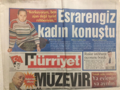 Hürriyet Gazetesi - 21 Aralık 2001 - Evli Kadınların Kraliçesi,İşte Sürpriz Aşkın İlk Fotoğrafı GZ24417 - 1