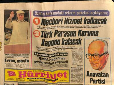 Hürriyet Gazetesi 21 Kasım 1983 - Einstein , Sovyet Casusuydu GZ80882 - 1