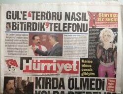 Hürriyet Gazetesi 21 Mayıs 2009 Beyaz Süperstarı Nihayet İkna Etti - Yeşilçamdan Darülacezeye -GZ44380 - 2
